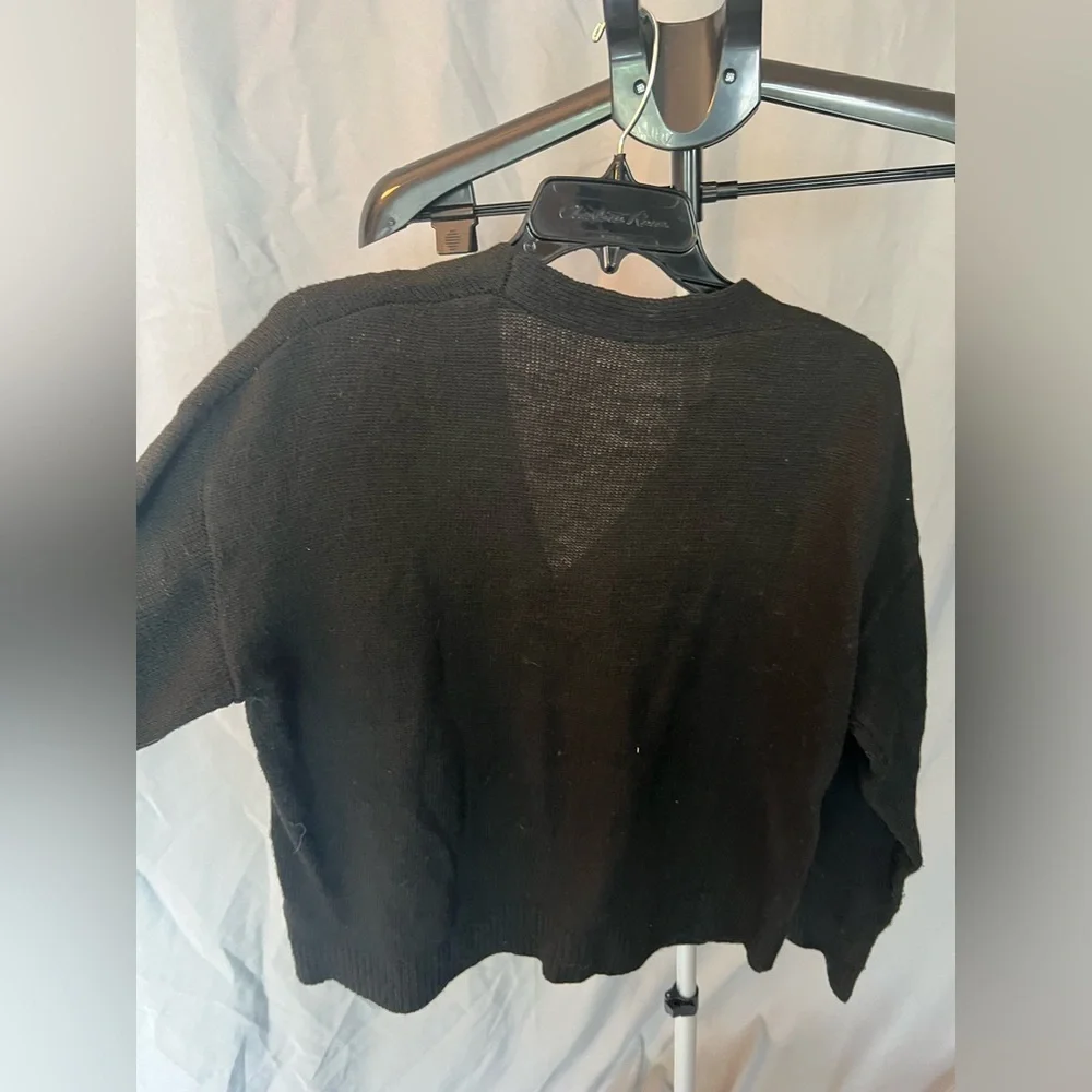 Black Daisy Embroidered Cardigan Sweater - Picture 3 of 3